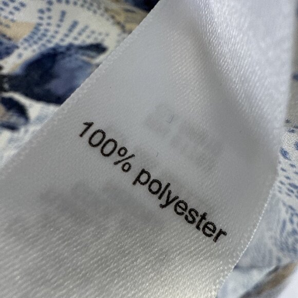 Maurices Women's Top Size 1X Blue Floral 3/4 Sleeve Popover V Neck Button Accent - Picture 7 of 9